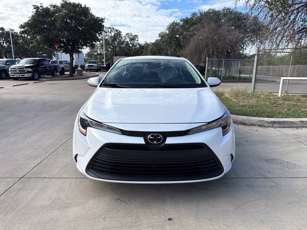 New 2027 Toyota Corolla LE FWD image 1