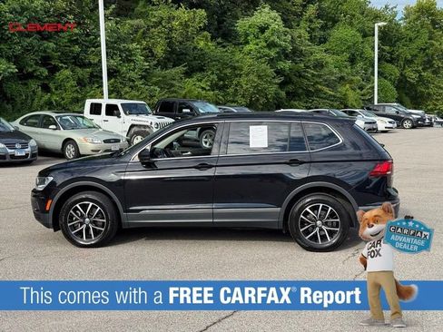 Used 2021 Volkswagen Tiguan SE FWD image 2