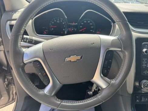 Used 2017 Chevrolet Traverse LT w/ Style and Technology Package AWD/4WD image 14