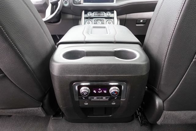 Used 2024 GMC Yukon XL Denali AWD/4WD image 29