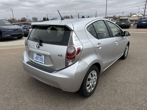 Used 2012 Toyota Prius C Two image 11