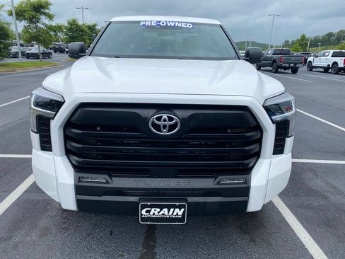Used 2025 Toyota Tundra SR5 AWD/4WD image 2