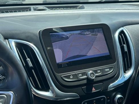 Used 2020 Chevrolet Equinox Premier AWD/4WD image 9