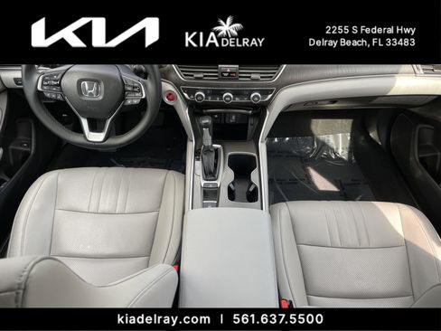 Used 2019 Honda Accord EX-L image 10