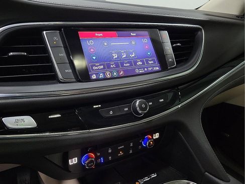 Used 2023 Buick Enclave Avenir w/ Trailering Package, 5000 lbs. image 17