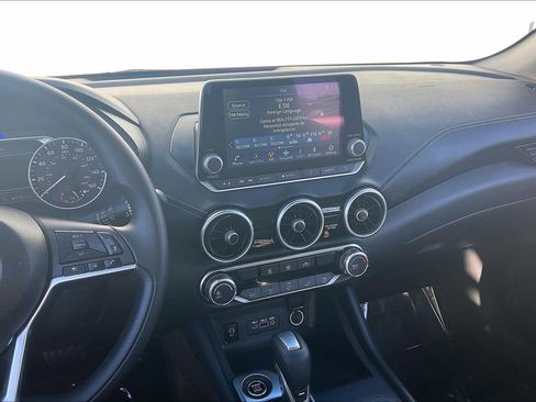 Used 2024 Nissan Sentra SV image 7