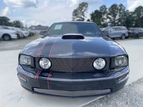Used 2008 Ford Mustang GT RWD image 2