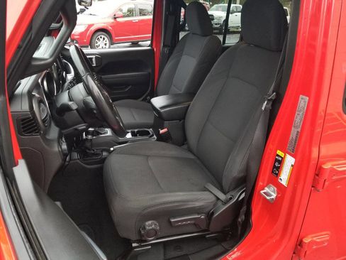 Certified 2022 Jeep Wrangler Unlimited Sport image 10