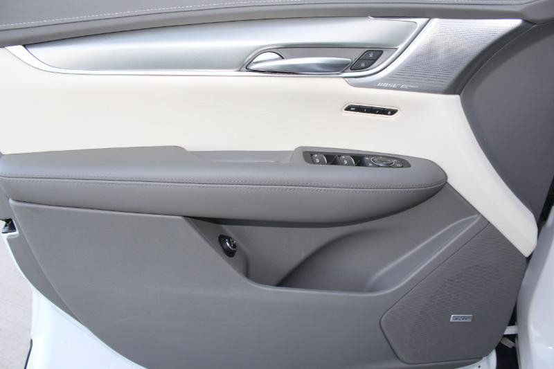 Used 2023 Cadillac XT5 Premium Luxury w/ LPO, Floor Liner Package AWD/4WD image 11