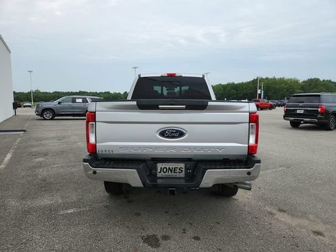 Used 2018 Ford F250 Lariat w/ Chrome Package AWD/4WD image 8