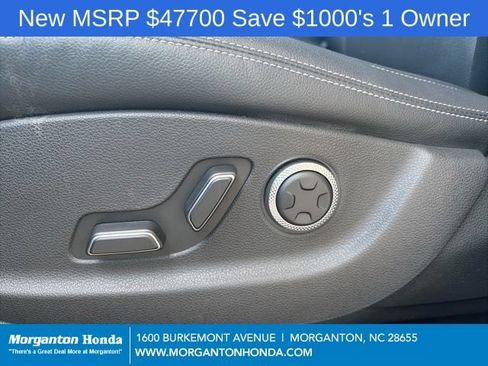 Used 2025 Genesis GV70 2.5T AWD/4WD image 16