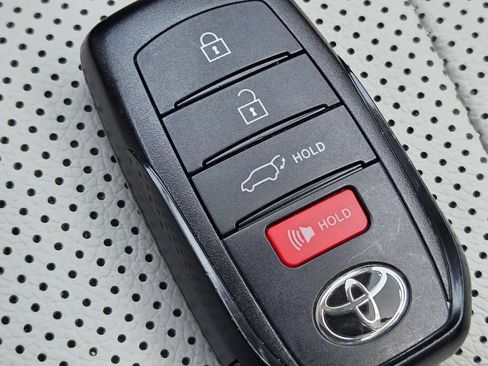 Used 2026 Toyota Grand Highlander AWD Hybrid image 43