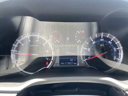 Used 2016 Toyota 4Runner SR5 RWD image 10