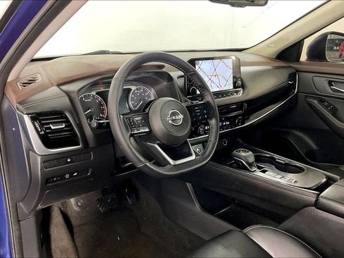 Used 2023 Nissan Rogue SL w/ SL Premium Package FWD image 15