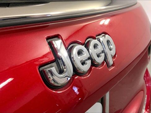 Used 2025 Jeep Compass Limited AWD/4WD image 29