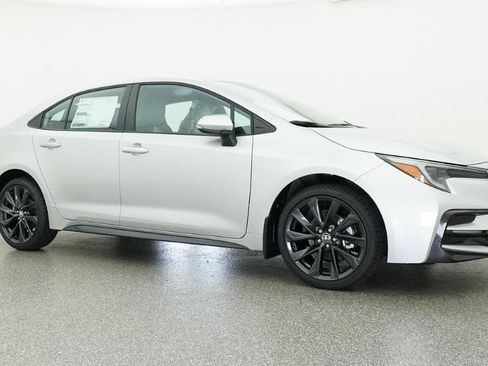 New 2026 Toyota Corolla SE FWD image 5