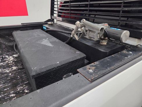 Used 2018 RAM 2500 Tradesman w/ Chrome Appearance Group image 35