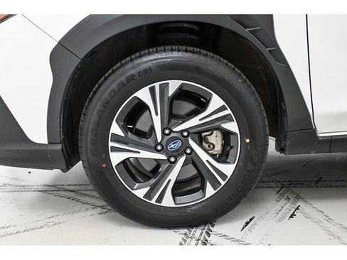 Used 2024 Subaru Crosstrek 2.0i Premium AWD/4WD image 22