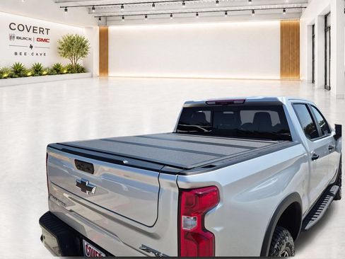 Used 2022 Chevrolet Silverado 1500 ZR2 w/ Technology Package AWD/4WD image 44