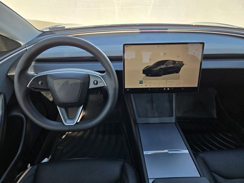 Used 2024 Tesla Model 3 Long Range image 8