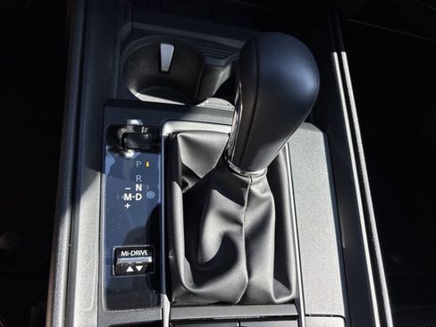 Certified 2025 MAZDA CX-50 AWD 2.5 S w/ Preferred Package image 34