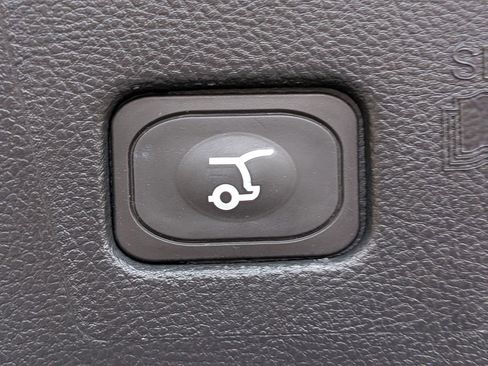 Certified 2024 Ford Edge SEL w/ Convenience Package image 16