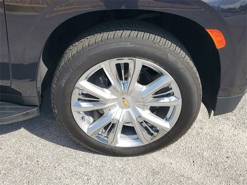 Used 2022 Chevrolet Tahoe High Country image 7