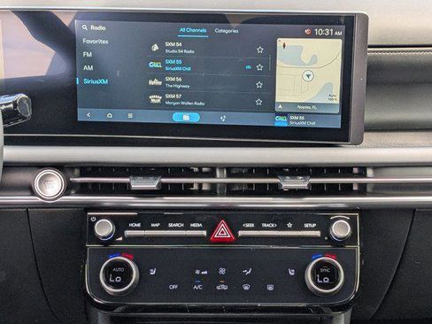 New 2025 Hyundai Santa Cruz XRT image 13