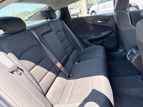 Used 2023 Chevrolet Malibu LT FWD image 24