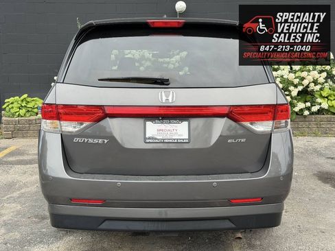 Used 2014 Honda Odyssey Touring Elite image 10