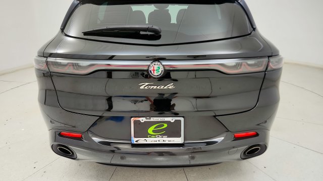 Used 2024 Alfa Romeo Tonale Veloce AWD/4WD image 27