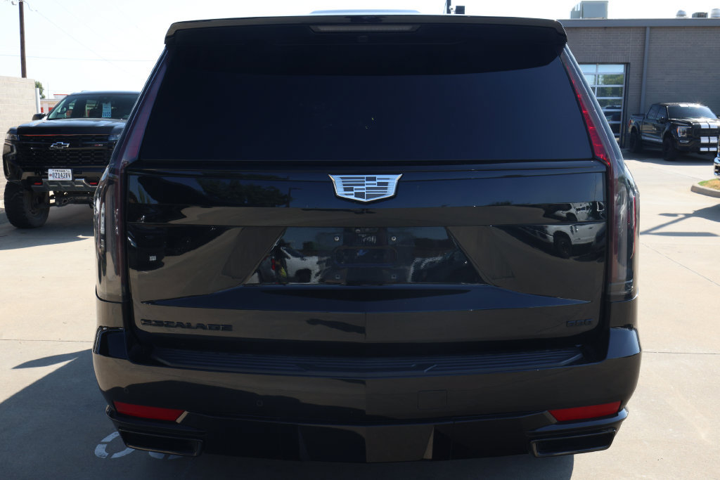 Used 2023 Cadillac Escalade Sport w/ LPO, ONYX Package AWD/4WD image 6