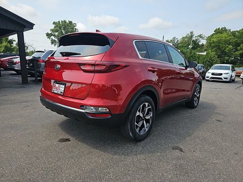 Used 2022 Kia Sportage LX FWD image 3