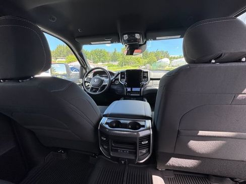 New 2026 RAM 2500 Big Horn AWD/4WD image 31