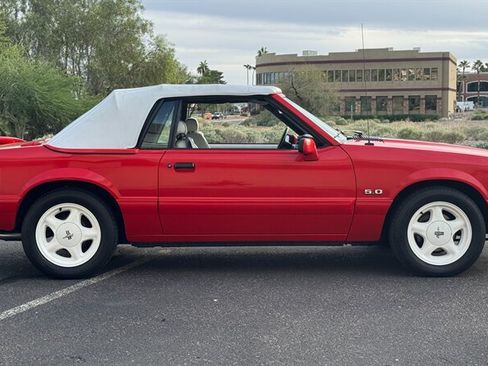 Used 1992 Ford Mustang LX RWD image 26