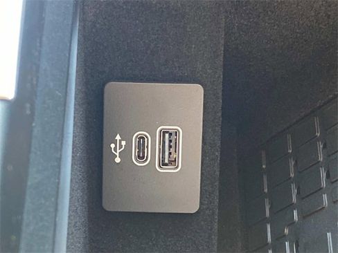 New 2025 Lincoln Navigator Reserve image 23