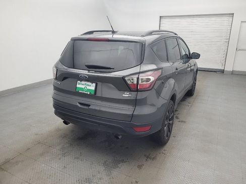 Used 2017 Ford Escape SE w/ Equipment Group 201A image 7