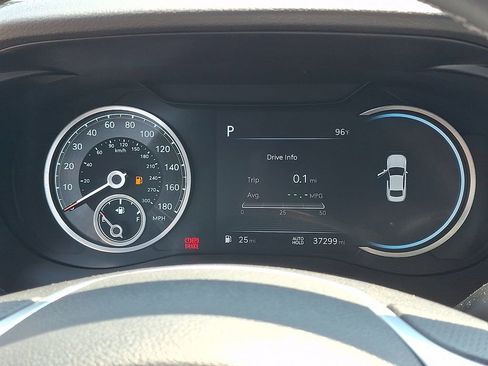 Used 2023 Genesis G70 2.0T AWD/4WD image 27