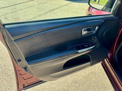 Used 2014 Toyota Avalon XLE Premium image 9