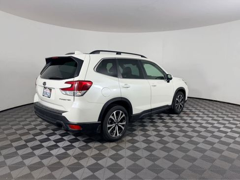 Used 2021 Subaru Forester Limited w/ Popular Package #3 image 4