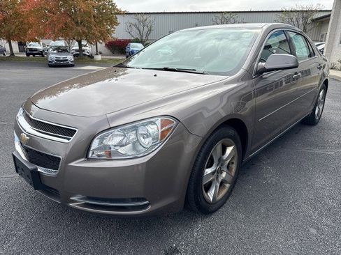 Used 2010 Chevrolet Malibu LT w/ Power Convenience Package image 7
