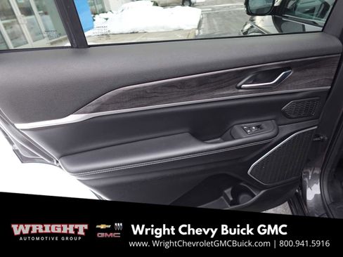 Used 2022 Jeep Grand Cherokee L Limited w/ Trailer Tow Group (B) image 26