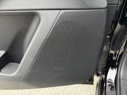 New 2025 Nissan Pathfinder SV w/ SV Premium Package image 13