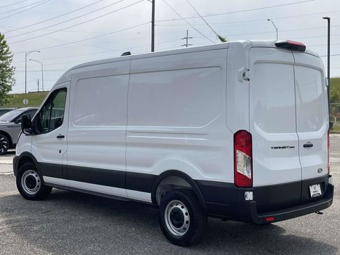 New 2026 Ford Transit 250 148 Medium Roof RWD image 5