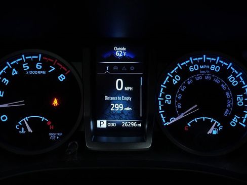 Certified 2023 Toyota Tacoma 4x4 Double Cab image 23