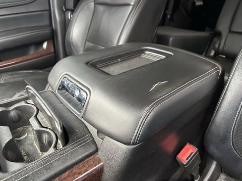 Used 2015 GMC Yukon XL SLT image 13