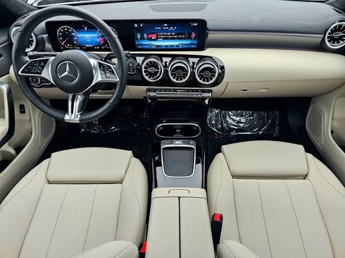 Certified 2025 Mercedes-Benz CLA 250 4MATIC image 28