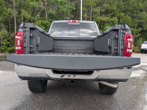 Used 2023 RAM 2500 Laramie AWD/4WD image 13