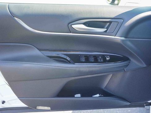 Used 2021 Toyota Mirai XLE w/ Advanced Technology Package image 20