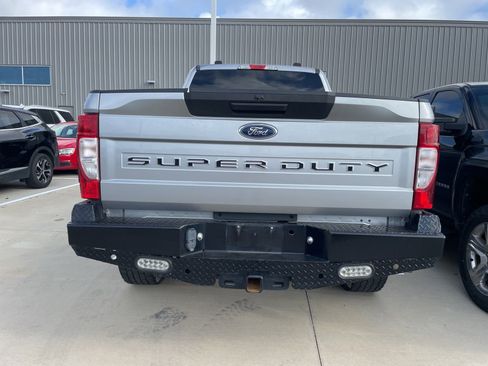 Used 2020 Ford F250 XL w/ STX Appearance Package AWD/4WD image 5